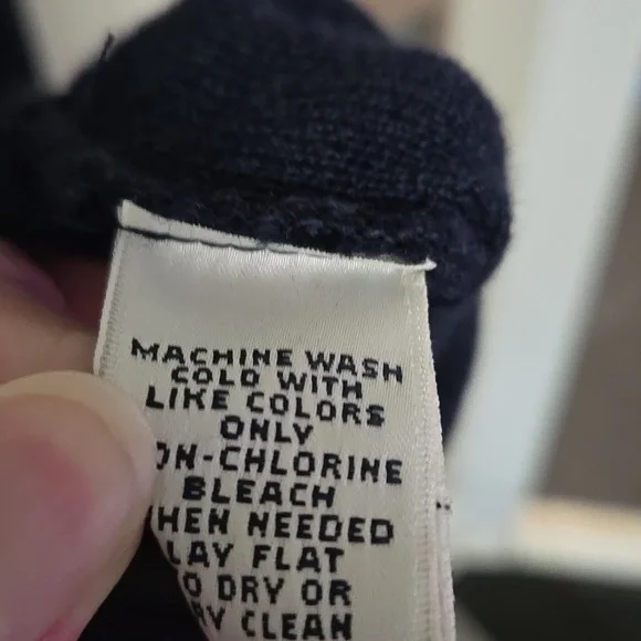 Turnbury Men's Navy Sweater - Picture 10 of 12